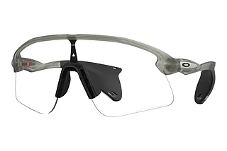 Oakley OO9518 951808 Clear to Black Iridium PhotochromicMatte Grey Ink